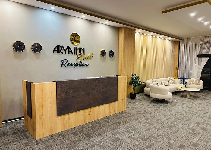 מלון Arya